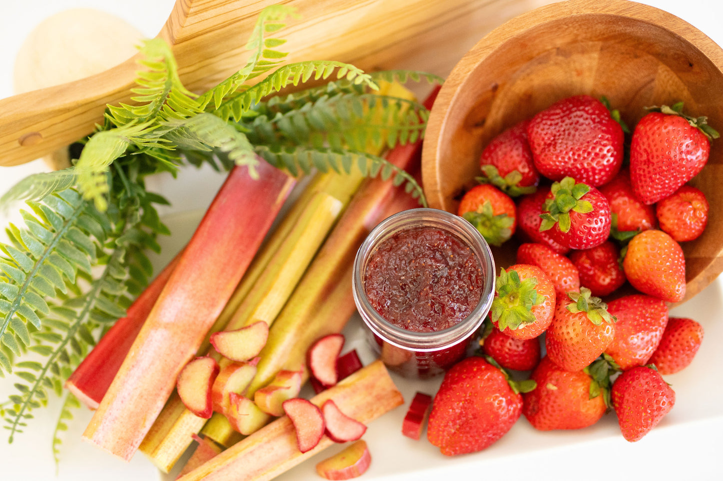 Strawberry Rhubarb Jam: Pie in a Jar