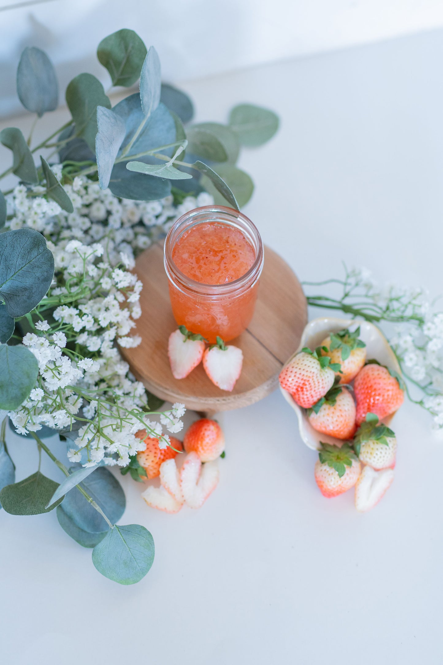 Pineberry Jam: The Reverse Strawberry